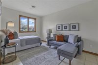 2646 Kenny Lane, Grove City, OH 43123