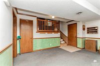 1912 Winona Circle, Junction City, KS 66441