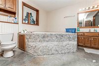 1912 Winona Circle, Junction City, KS 66441