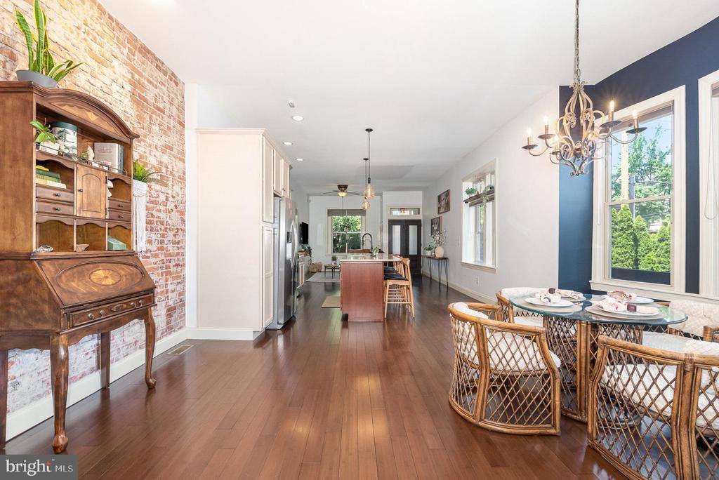 2015 Green Street, Harrisburg, PA 17102