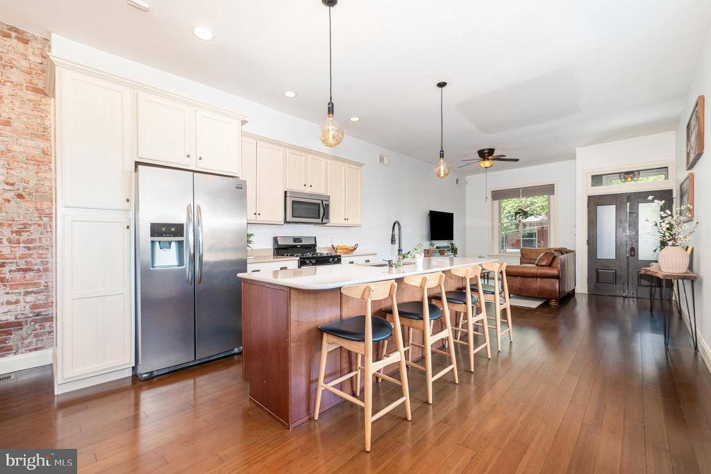 2015 Green Street, Harrisburg, PA 17102