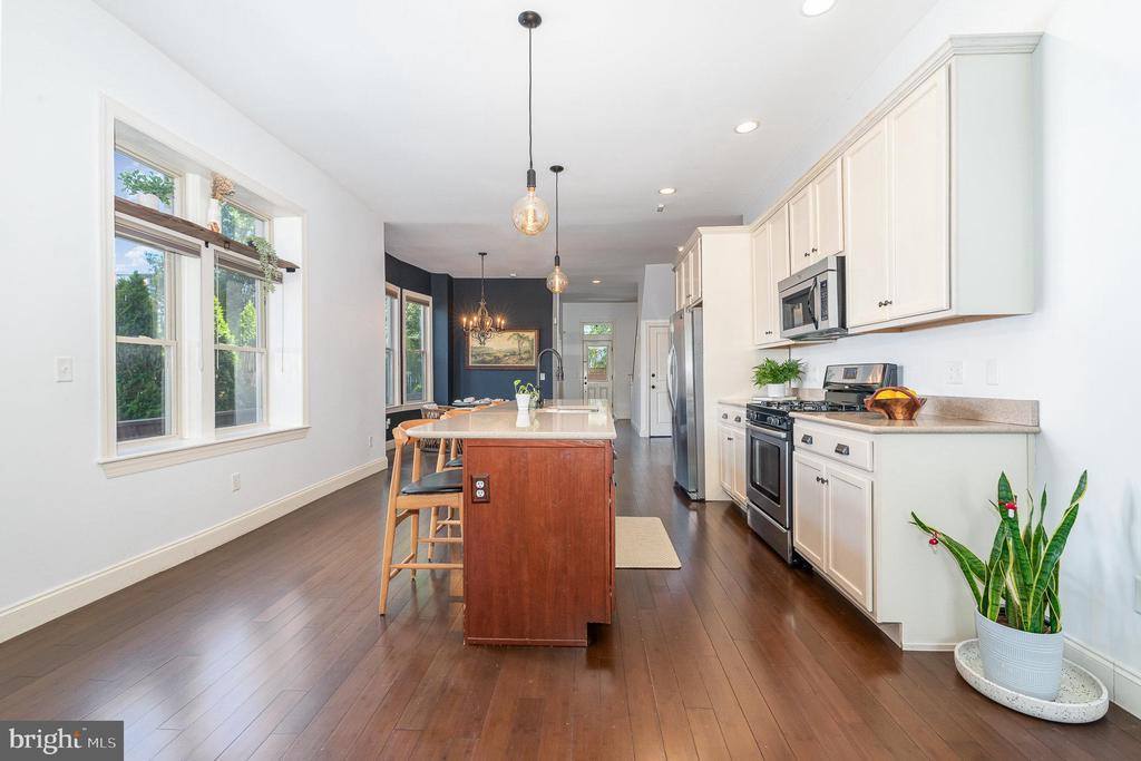 2015 Green Street, Harrisburg, PA 17102