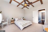 2015 Green Street, Harrisburg, PA 17102