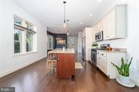 2015 Green Street, Harrisburg, PA 17102