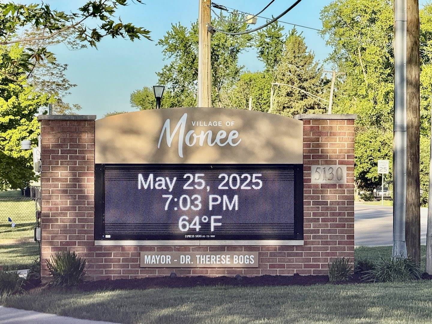 5203 West Court Street, Monee, IL 60449