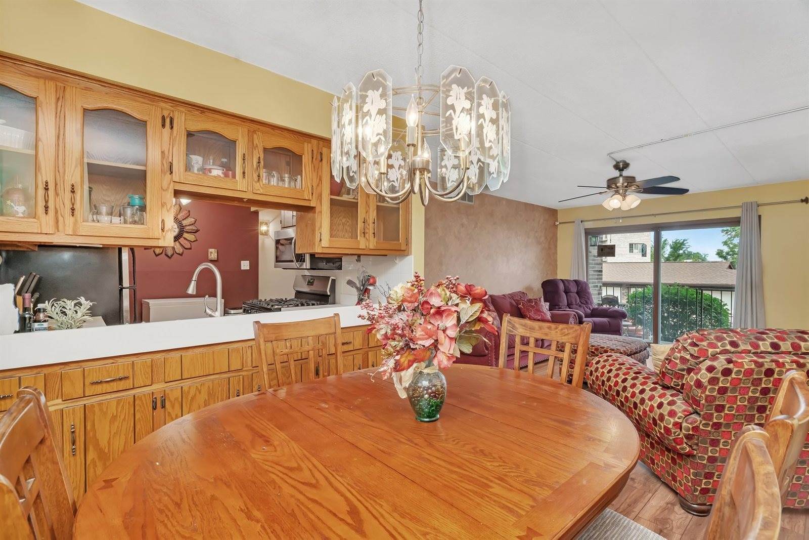 10528 Ridge Cove Drive, #11A, Chicago Ridge, IL 60415