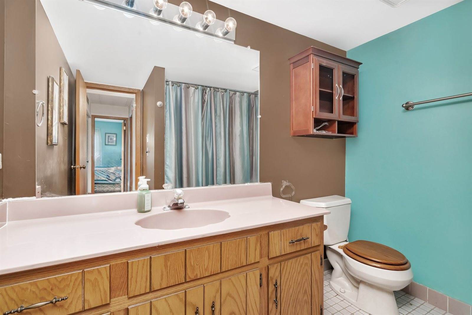 10528 Ridge Cove Drive, #11A, Chicago Ridge, IL 60415