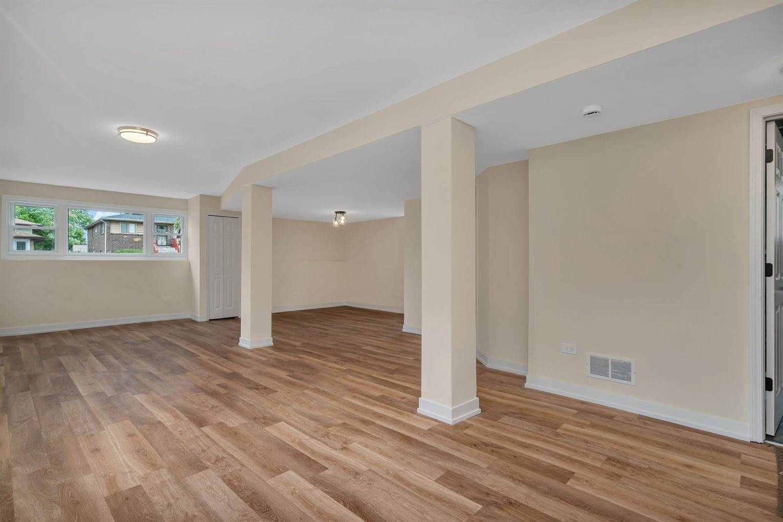 18024 Birch Avenue, Country Club Hills, IL 60478