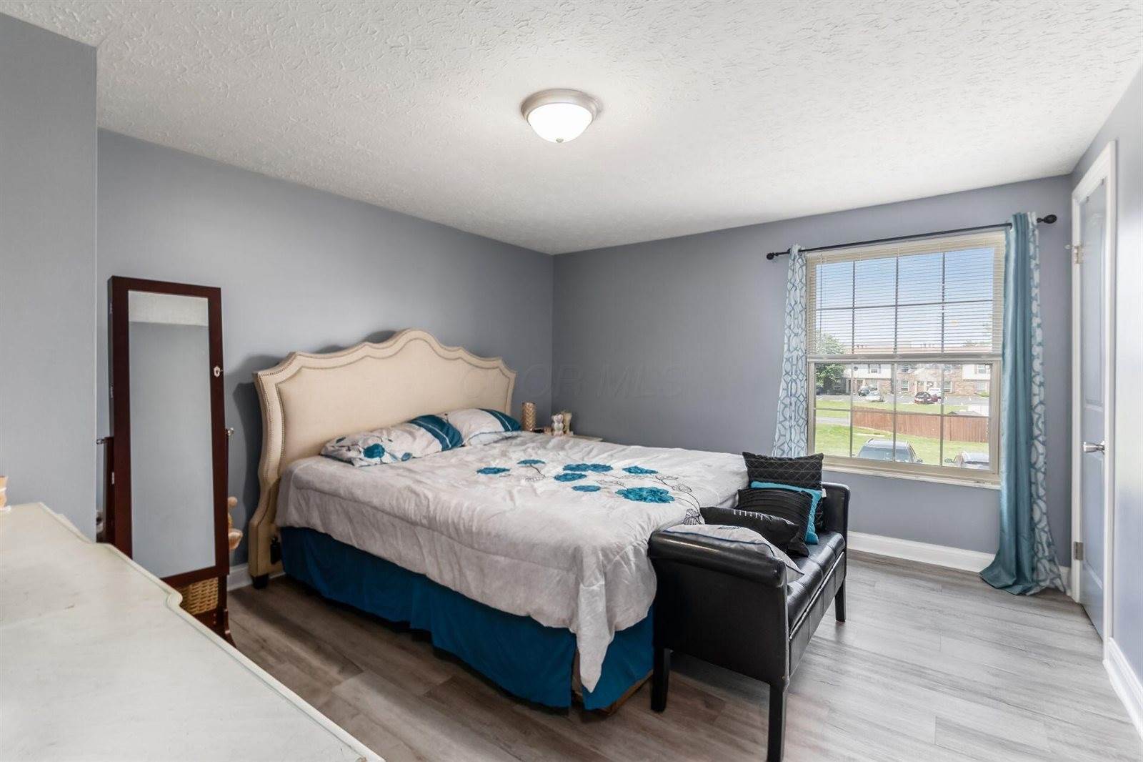 7306 Cimmaron Station, Columbus, OH 43235