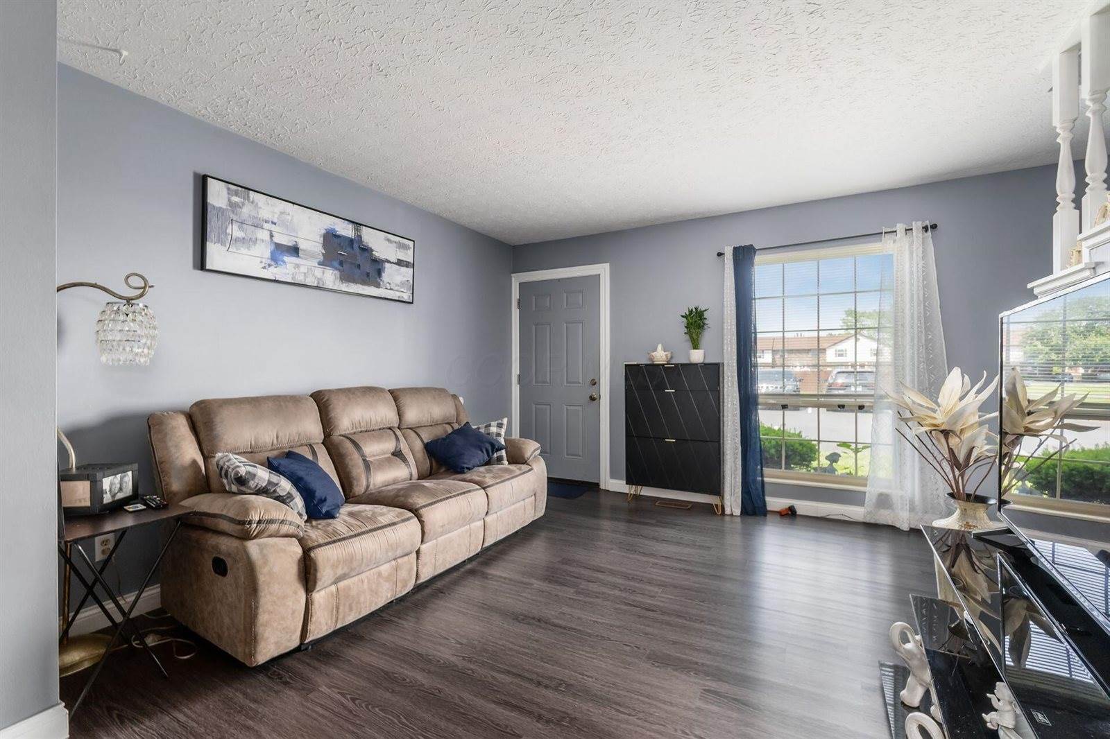 7306 Cimmaron Station, Columbus, OH 43235