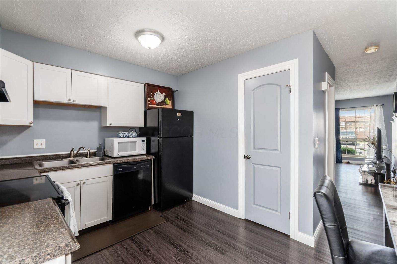 7306 Cimmaron Station, Columbus, OH 43235