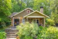 24 Shelton Street, Waynesville, NC 28786