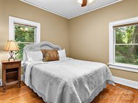 24 Shelton Street, Waynesville, NC 28786