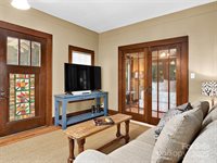 24 Shelton Street, Waynesville, NC 28786