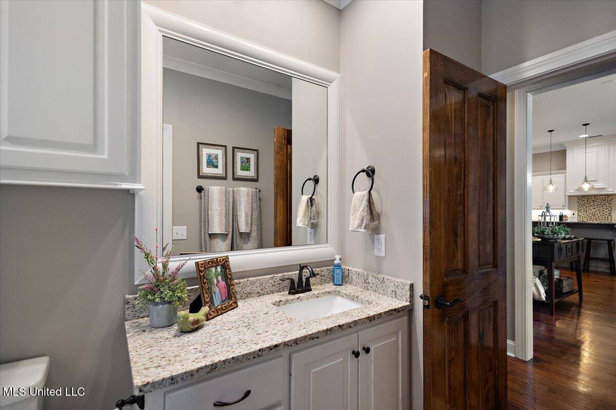 107 Sweetbriar Circle, Canton, MS 39046