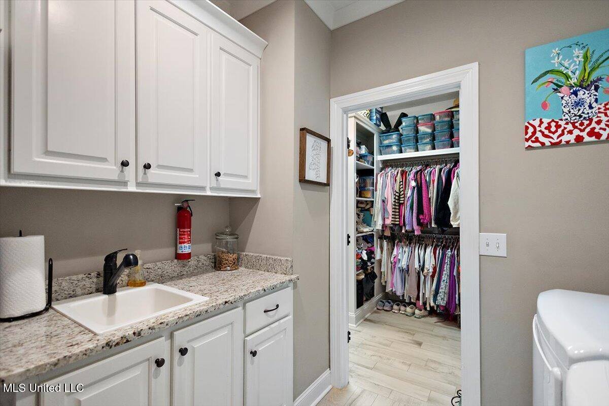 107 Sweetbriar Circle, Canton, MS 39046