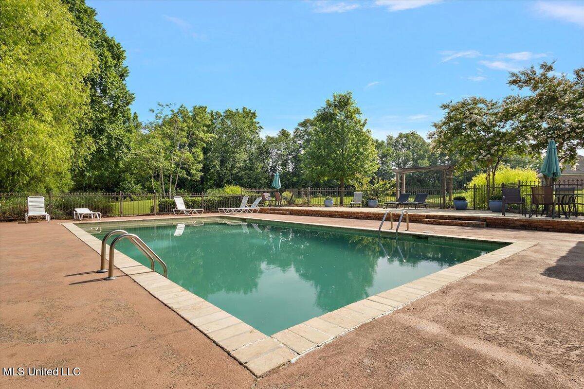 107 Sweetbriar Circle, Canton, MS 39046