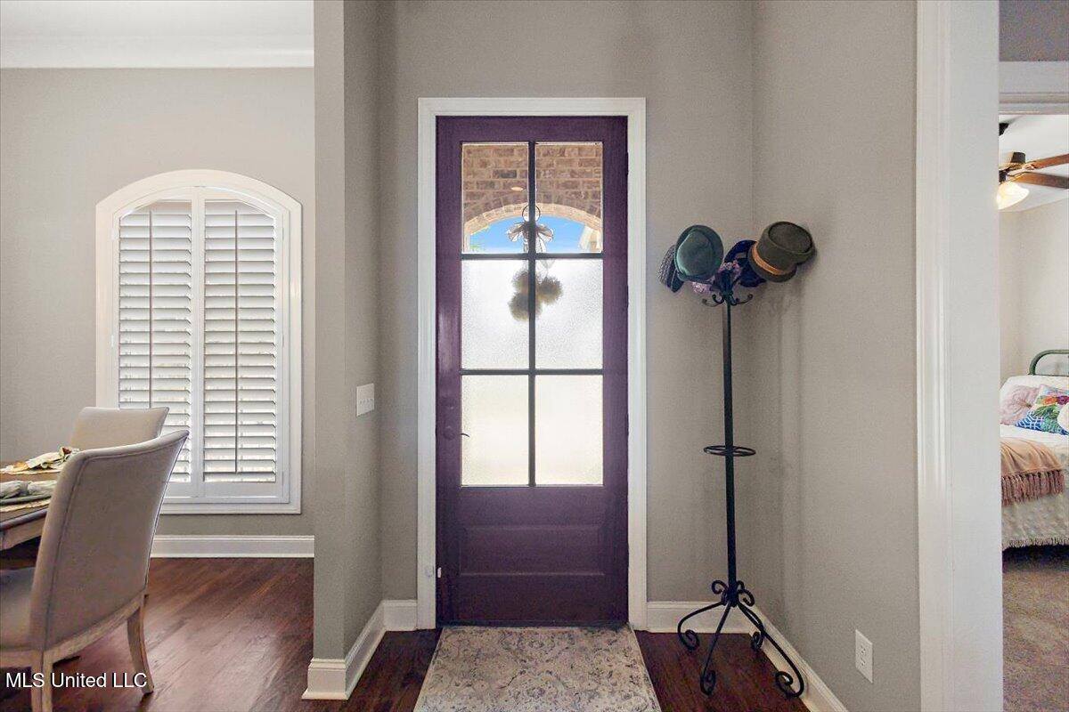 107 Sweetbriar Circle, Canton, MS 39046