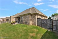 107 Sweetbriar Circle, Canton, MS 39046