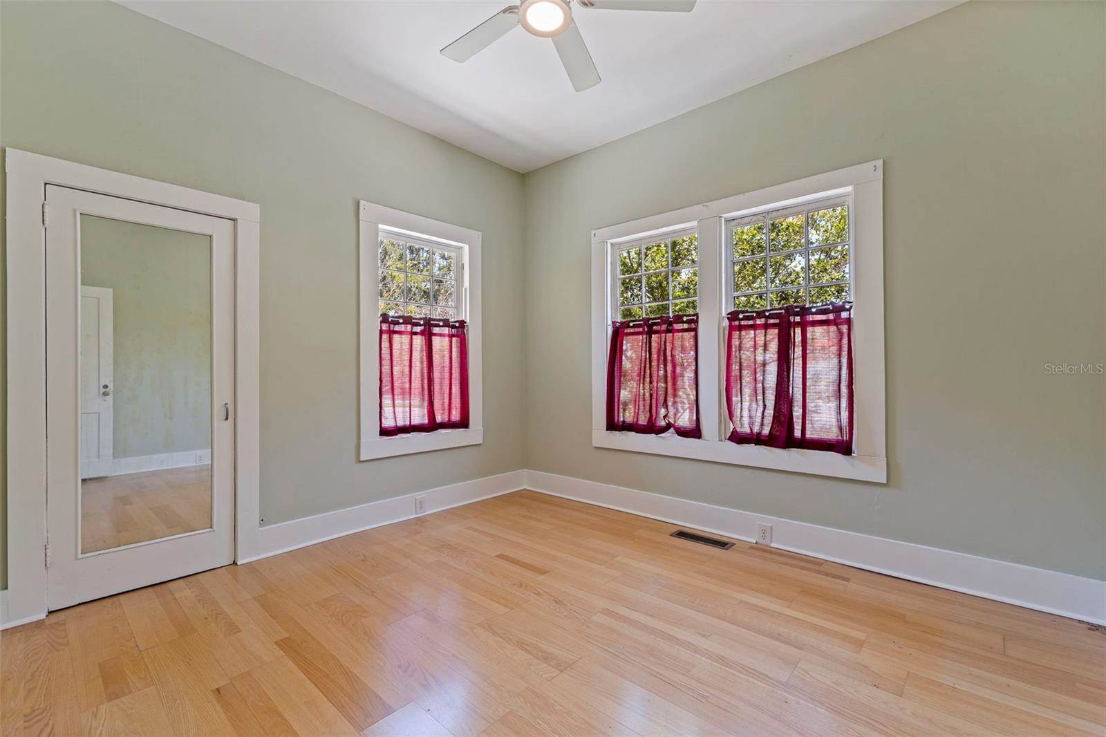 202 39TH Avenue South, Saint Petersburg, FL 33705