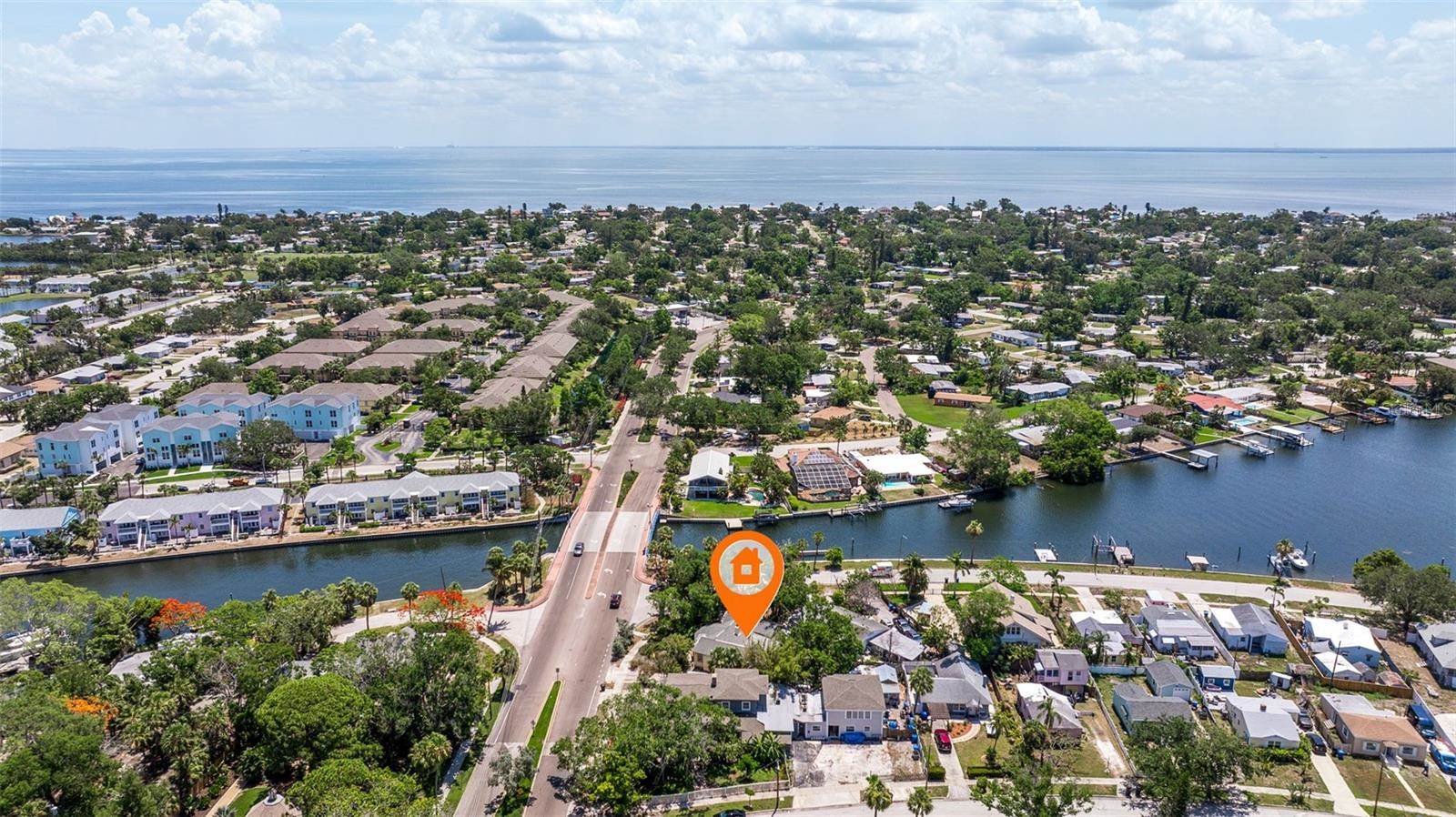 202 39TH Avenue South, Saint Petersburg, FL 33705