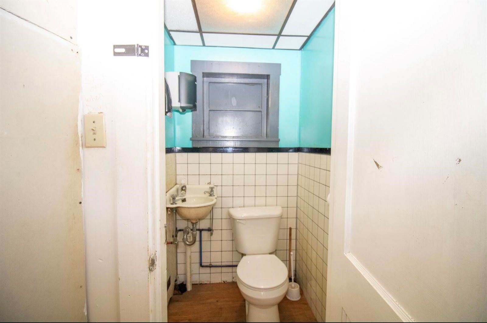 13 Summer Street, Dover-Foxcroft, ME 04426