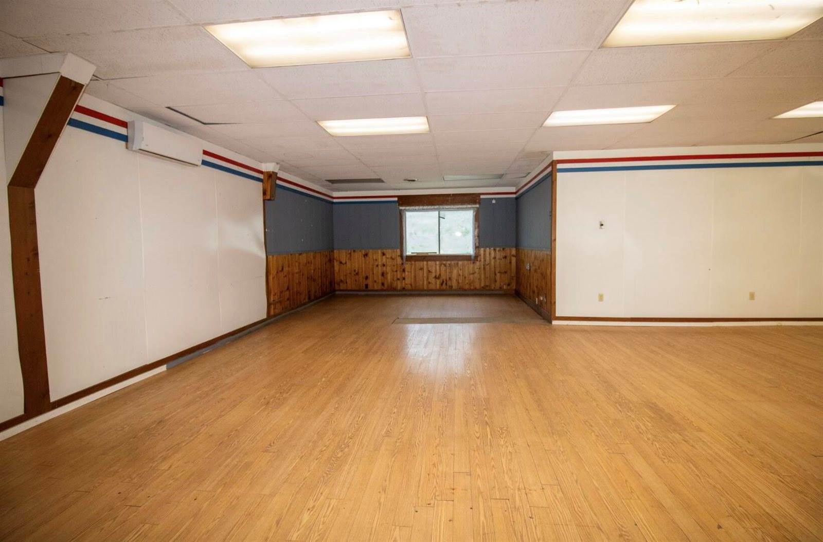 13 Summer Street, Dover-Foxcroft, ME 04426