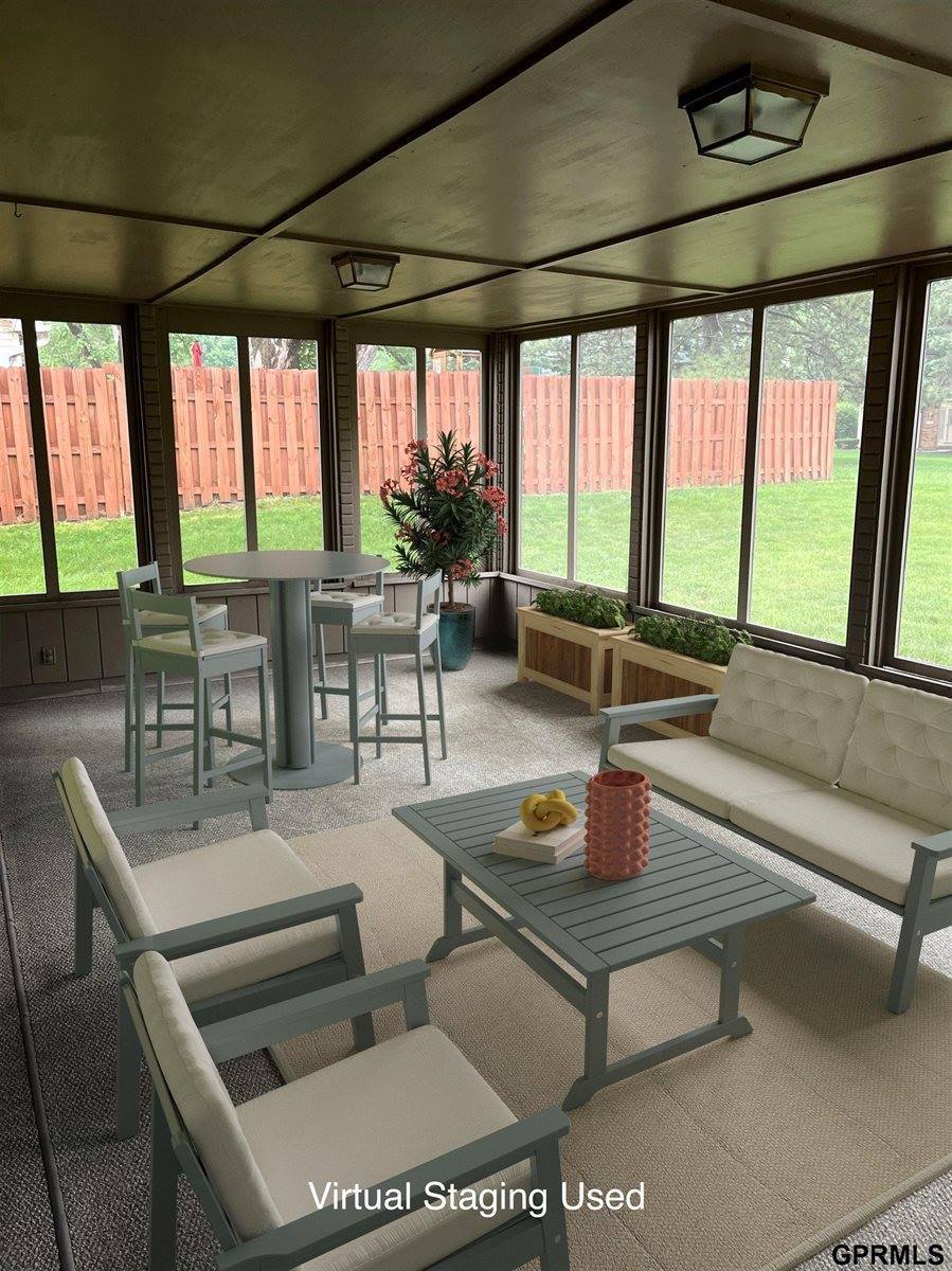 5617 South 93rd Street, Omaha, NE 68127