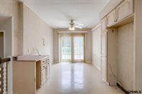 5617 South 93rd Street, Omaha, NE 68127