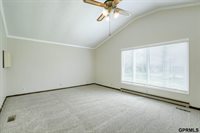 5617 South 93rd Street, Omaha, NE 68127