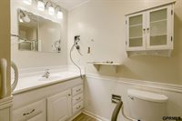 5617 South 93rd Street, Omaha, NE 68127