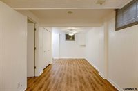 5617 South 93rd Street, Omaha, NE 68127