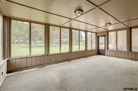 5617 South 93rd Street, Omaha, NE 68127