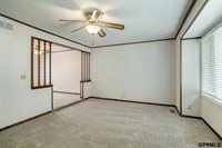 5617 South 93rd Street, Omaha, NE 68127