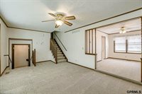 5617 South 93rd Street, Omaha, NE 68127