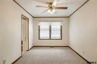 5617 South 93rd Street, Omaha, NE 68127