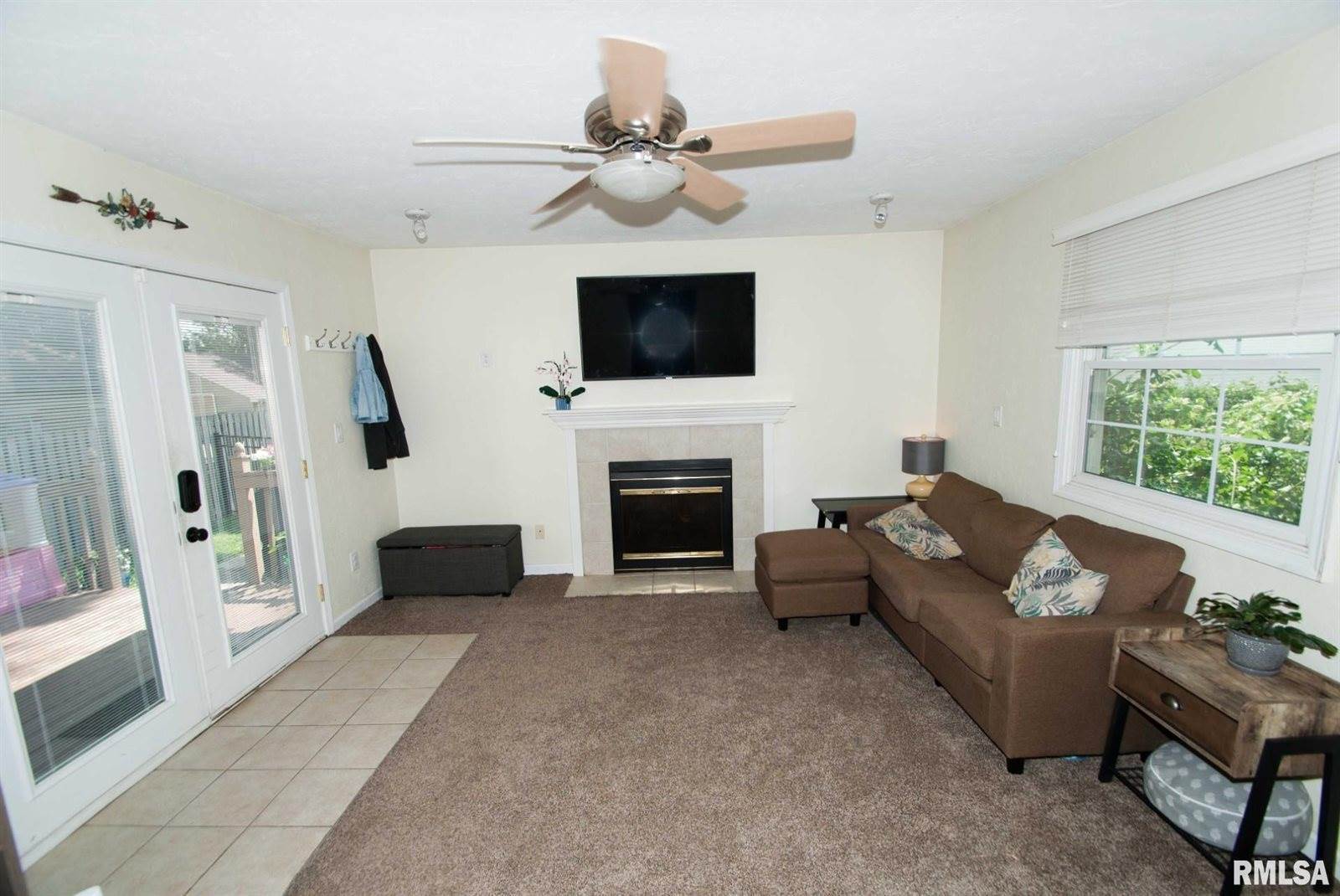 2326 13TH Street, Moline, IL 61265