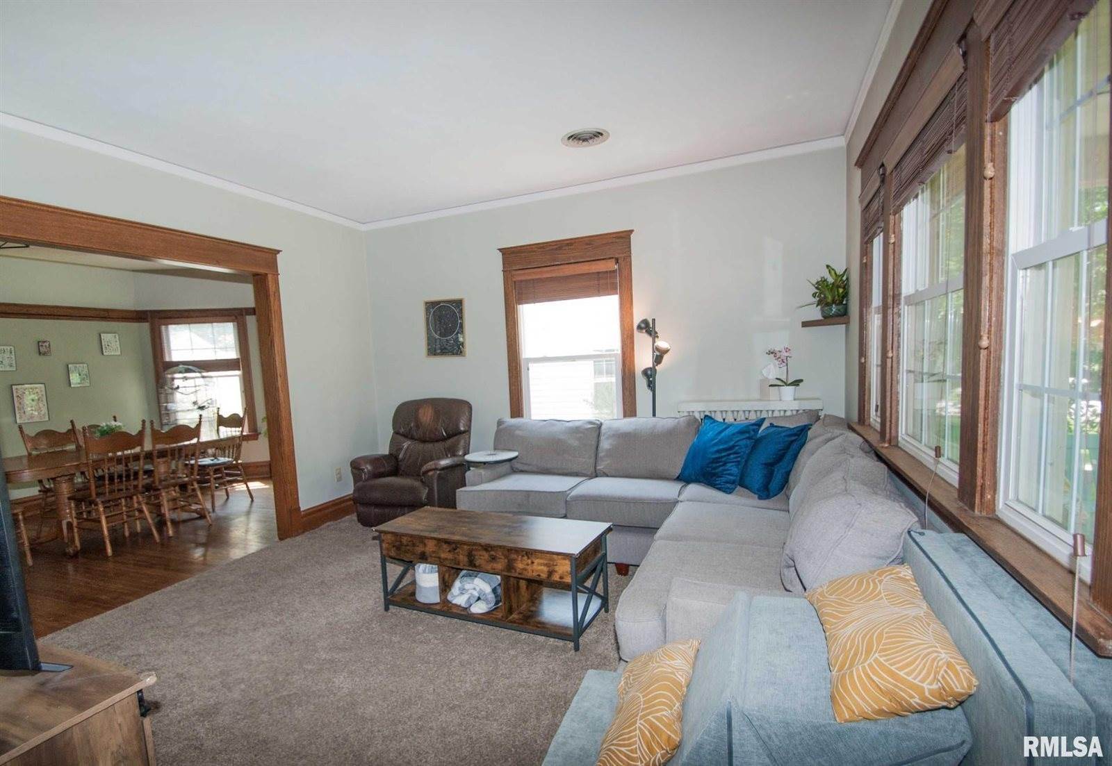 2326 13TH Street, Moline, IL 61265