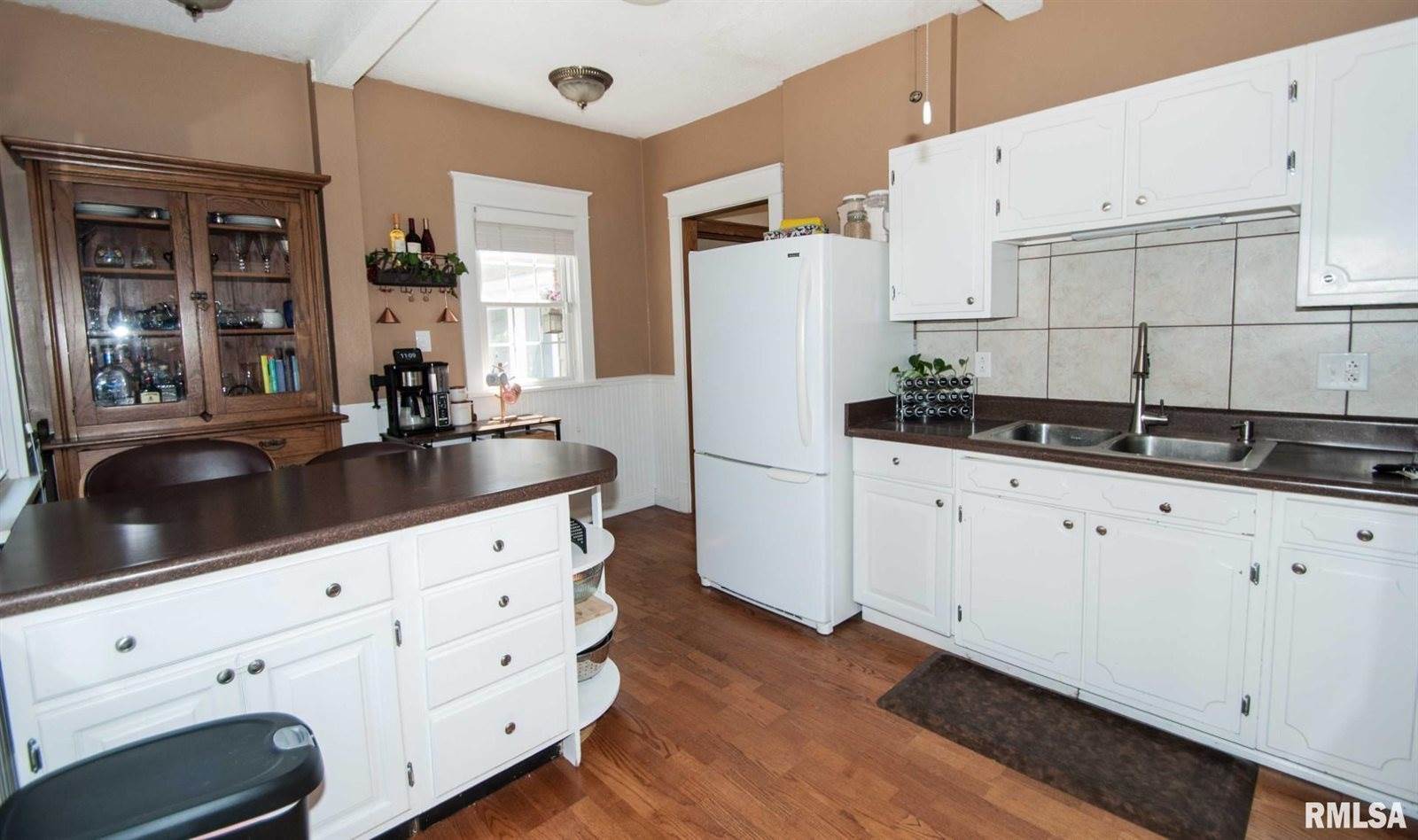 2326 13TH Street, Moline, IL 61265