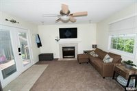 2326 13TH Street, Moline, IL 61265