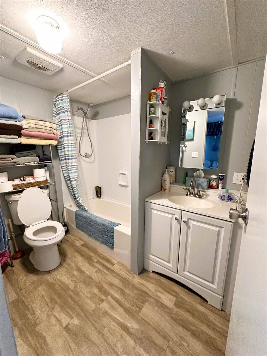 20 Mortland Road, Searsport, ME 04974