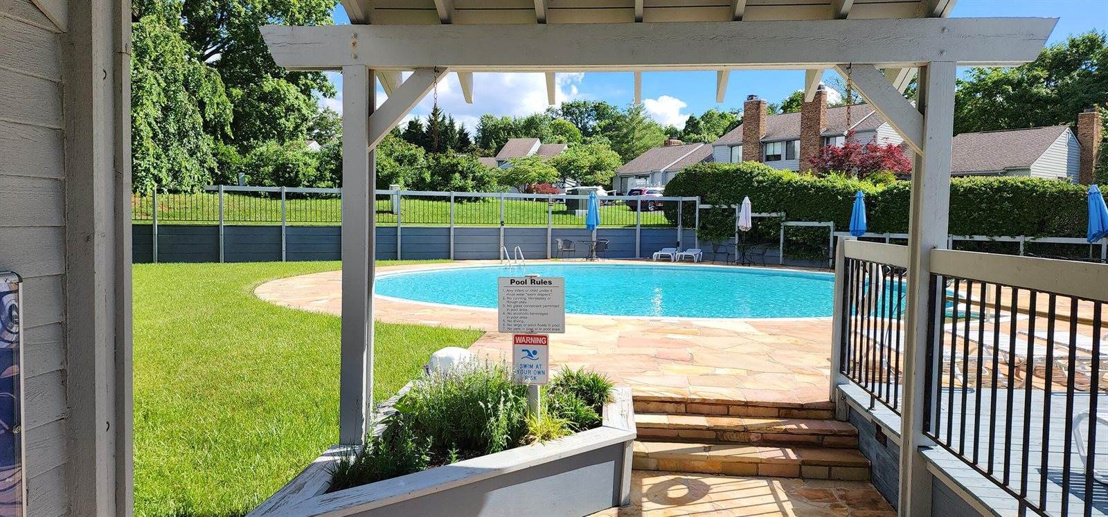 2435 Post Oak Rd, Salem, VA 24153