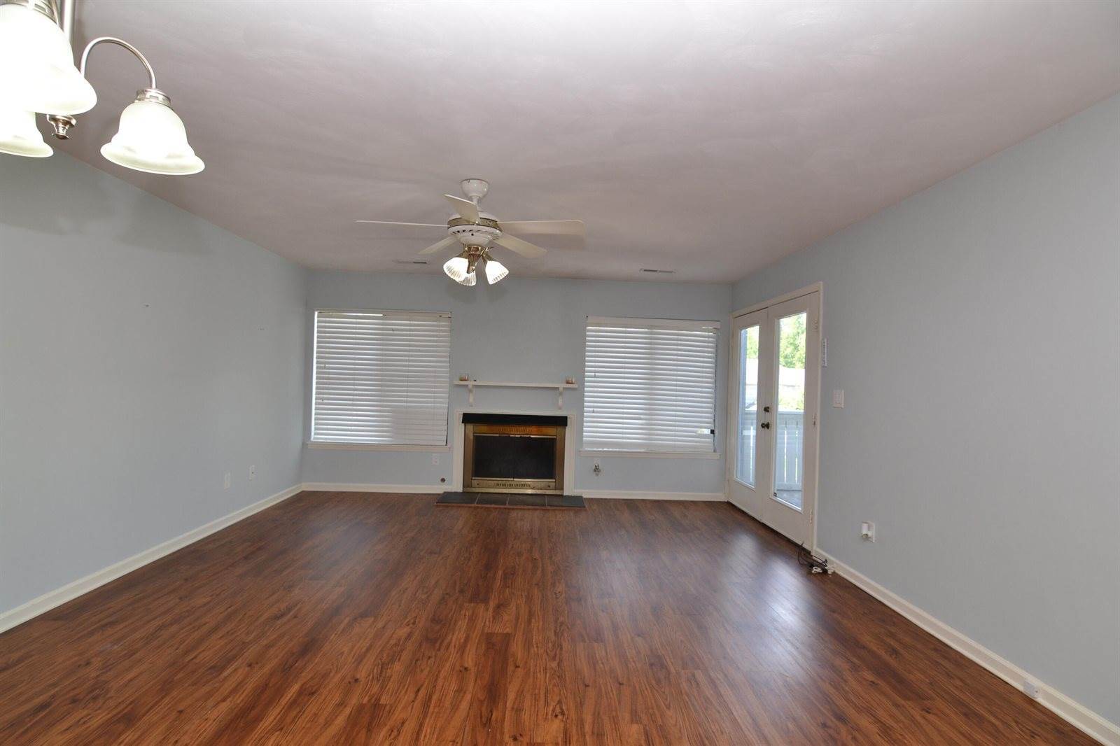 2435 Post Oak Rd, Salem, VA 24153