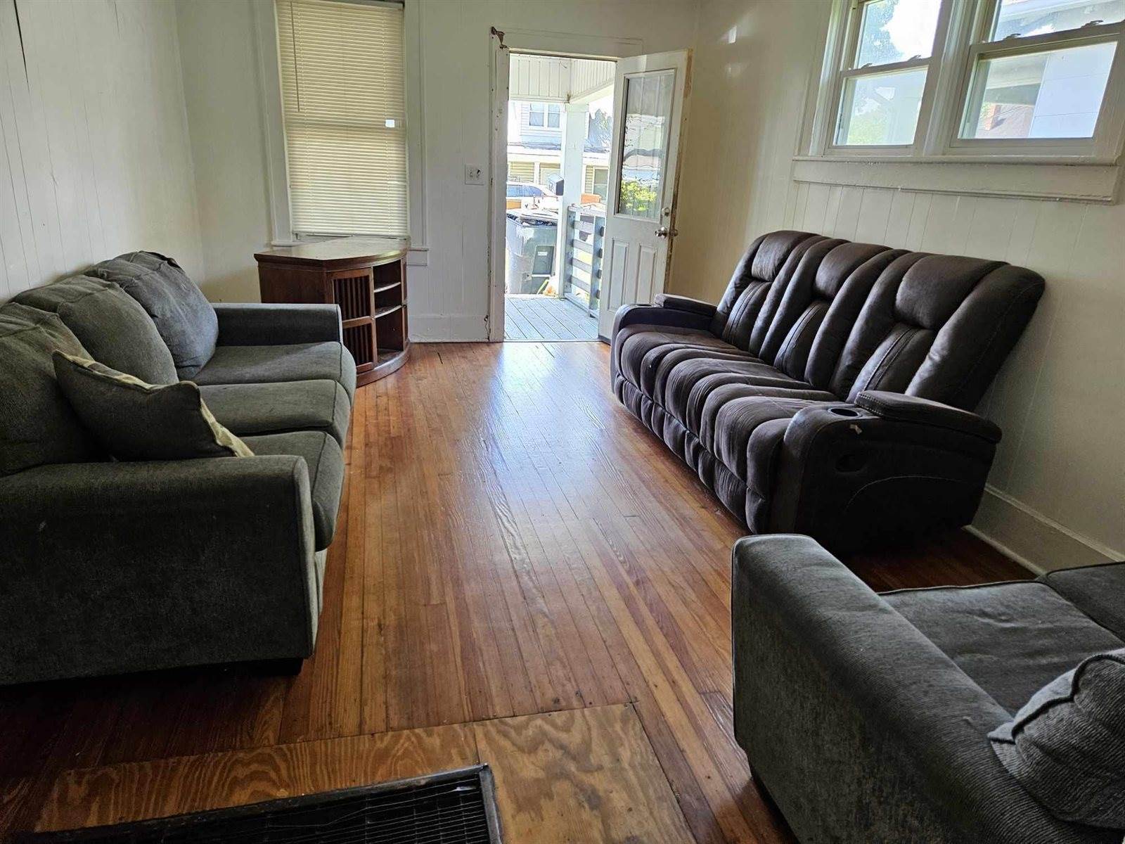 1629 Moorman Ave NW, Roanoke, VA 24017