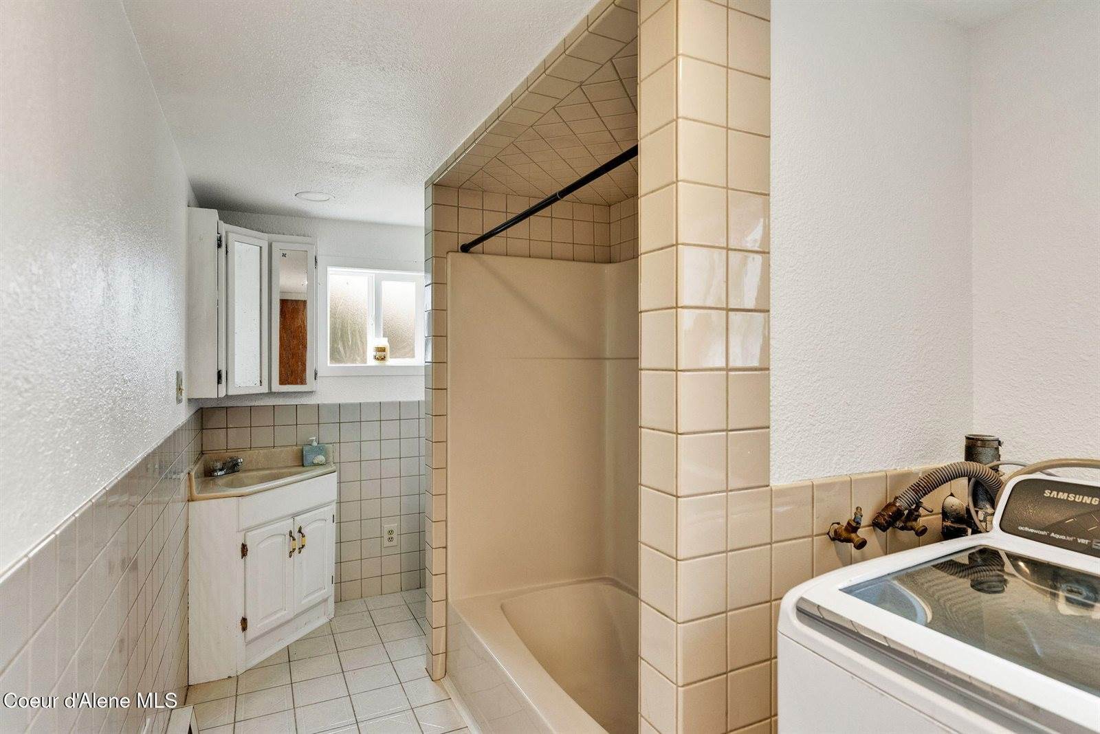 4737 West Reeves St, Coeur d'Alene, ID 83814