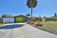 7355 Cass Circle, Sarasota, FL 34231