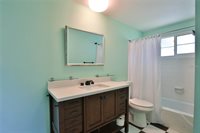 7355 Cass Circle, Sarasota, FL 34231