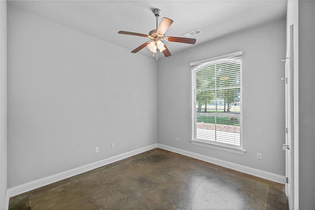 26402 LA-40 Highway, Folsom, LA 70437