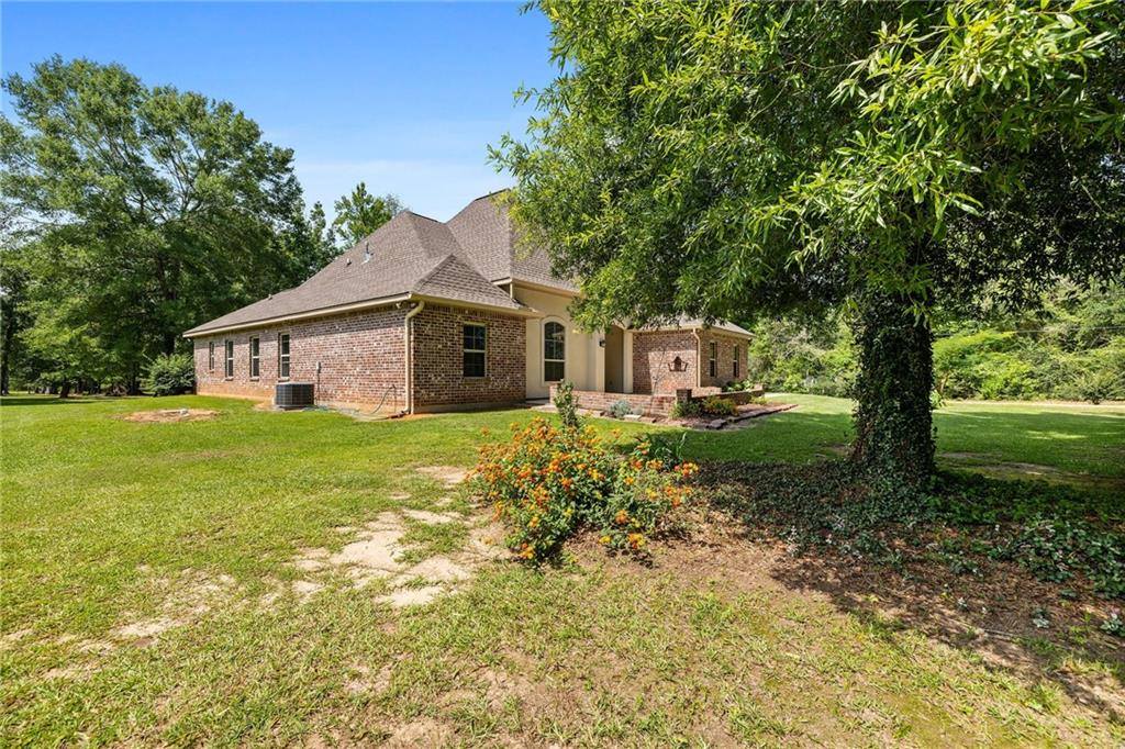 26402 LA-40 Highway, Folsom, LA 70437