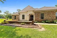 26402 LA-40 Highway, Folsom, LA 70437
